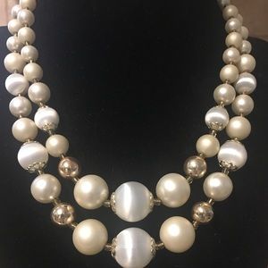 Vintage Japan Pearl and Gold Tone Necklace